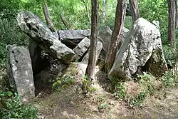 Grand dolmen des Varennes de Cumeray