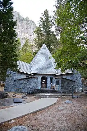 Image illustrative de l'article LeConte Memorial Lodge