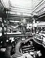 Le Bon Marché,rue de Sèvres à Paris (intérieur)