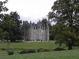 Le château de la Vieuville.