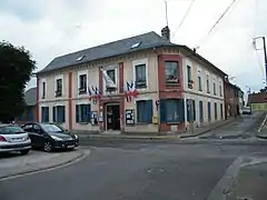 La mairie.