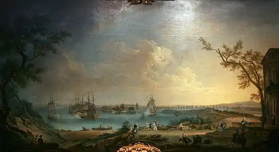Vue d'une baie avec deux nombreux navires de guerre. Au premier plan, arbres et personnages. Construction sur la droite du tableau.