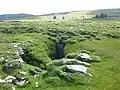 Avec une entrée discrète le Golet du Tambourin est un regard sur le siphon de la rivière de Jade.