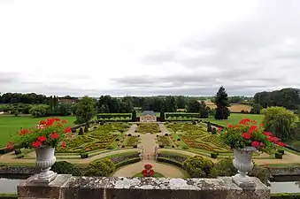 Vue générale des jardins.