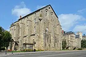 Collégiale Saint-Pierre-la-Cour