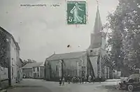 Carte postale de l'église vers 1925.