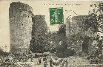 Carte postale du château vers 1920.