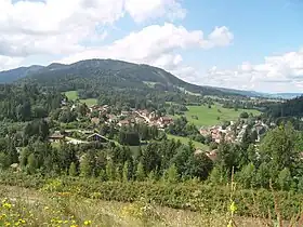 Vue sur le Morond depuis Les Hôpitaux-Neufs.