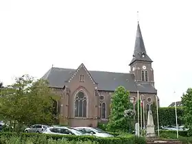 L'église Saint-Jean-Baptiste (extérieur).