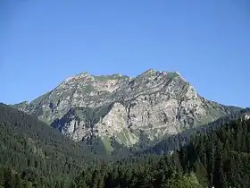 Vue du roc d'Enfer depuis le nord-ouest.