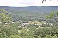 Vue sur le village du Sautel.