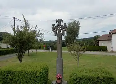 Croix de Larrière.