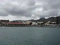 Le front de mer de Port-Louis.