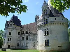 Le château de Puyguilhem.