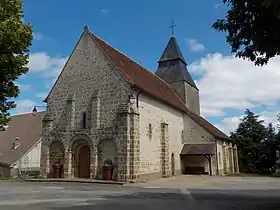 Le chevet de l'église Saint-Aignan en juillet 2020.