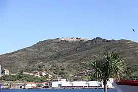 Le fort Béar vu depuis Port-Vendres.