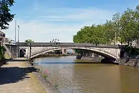 Le pont de l'Évêché.