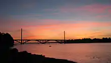 Les deux ponts sur l'Élorn : le pont Albert-Louppe et pont de l'Iroise