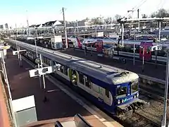 Quais de la gare de Pontoise.