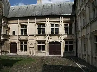 Musée-hôtel Le Vergeur, siège de la société.