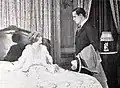 Constance Talmadge et Antonio Moreno dans une scène du film