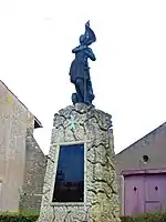 Statue de Jeanne d'Arc (monument aux morts)