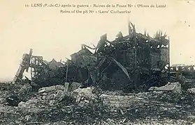 Ruines de la Fosse no 1 après la Première Guerre mondiale.