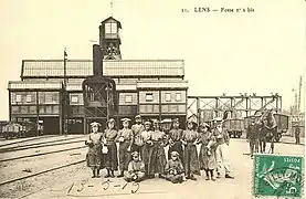 Fosse no 2 , photo de groupe datée du 13 mai 1913.