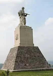 Monument du Léomont (1922), Vitrimont, butte du Léomont.