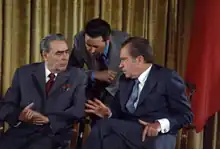 Léonid Brejnev rencontre Richard Nixon pendant la visite aux États-Unis du leader soviétique en 1973.