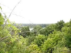 Vue des étangs depuis les monts Caubert.