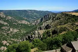 Le canyon L'antre du diable vu de La Garde-Guérin
