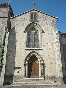 L'église Saint-Sauveur.