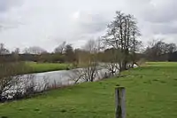 La rivière Lesse en crue