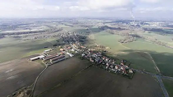 Bukovina nad Labem : vue aérienne.