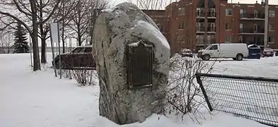 Monument du Fort des Trois-Rivières.