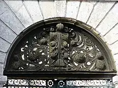 Détail du portail d'entrée de l'abbaye Notre-Dame.