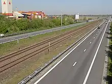 La A12 et la ligne 11 au nord d'Anvers.