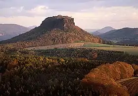 La Lilienstein, une mesa typique du massif.