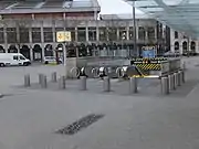 Accès au Métro Gare Lille-Flandres sur la place des Buisses