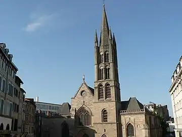 Eglise Saint-Pierre du Queyroix