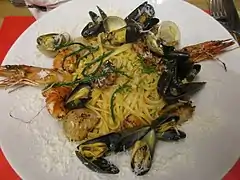 Linguine aux fruits de mer.