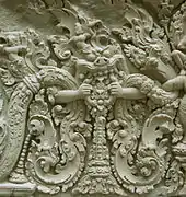 Kâla ou Kirtimukha - Linteau. Cambodge, Prasat Kok Po A (Angkor), province de Siem Reap, style de Preah Ko, fin du IXe siècle, grès, Musée Guimet, Paris