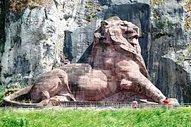 Auguste Bartholdi, Lion de Belfort (1880) (Lion franc-comtois) « aux défenseurs de Belfort 1870-71 ».