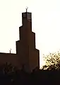 Grand minaret de la mosquée de Lisbonne.