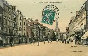 La place Victor-Hugo au début du XXe siècle.