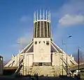 Style contemporain (cathédrale métropolitaine du Christ-Roi, Liverpool, Royaume-Uni).