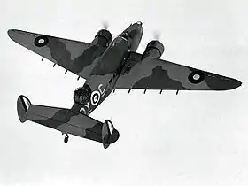 Lockheed Hudson avion multirôle permettant le parachutage d'hommes et de matériel ainsi que la dépose d'agents en nombre relativement important