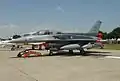 un F-16D sur la base militaire de Çiğli