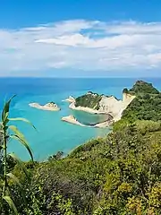 Cape "Drastis" au nord de l'île de Corfou.